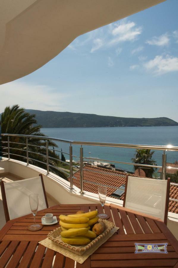Apartments Boka Residence Herceg Novi Bagian luar foto